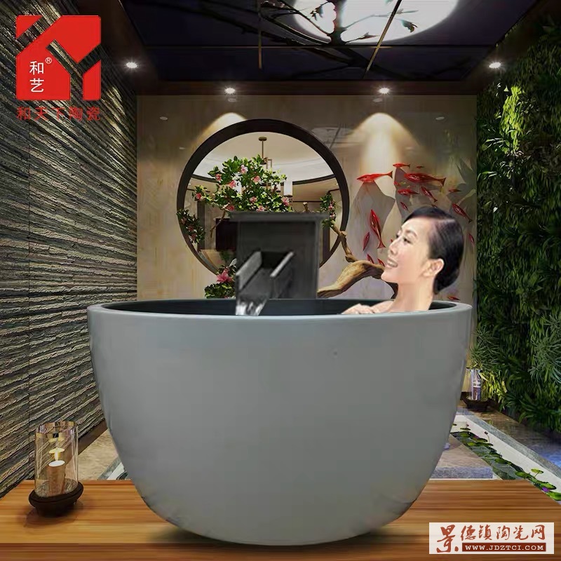 陶瓷洗浴泡澡缸日式韩式温泉泡缸陶瓷浴缸家用泡澡圆形独立式大缸