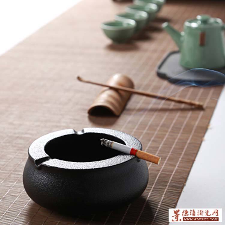 日式陶瓷烟灰缸创意个性家用客厅卧室办公防风复古烟缸不带盖加厚