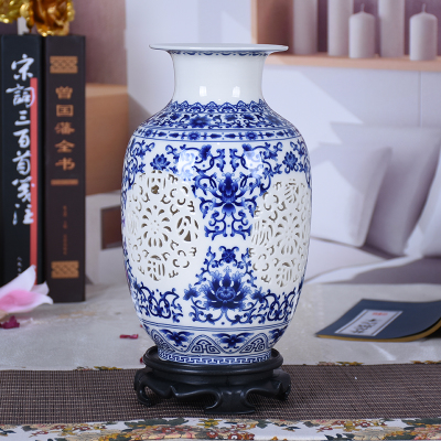 景德镇陶瓷镂空花瓶 客厅玄关电视柜摆件装饰品