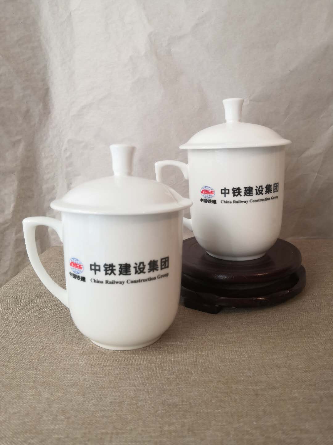 集团办公陶瓷茶杯定制