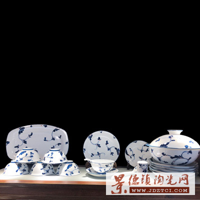 碗碟套装家用景德镇欧式骨瓷碗筷陶瓷器吃饭套碗盘子中式餐具组合