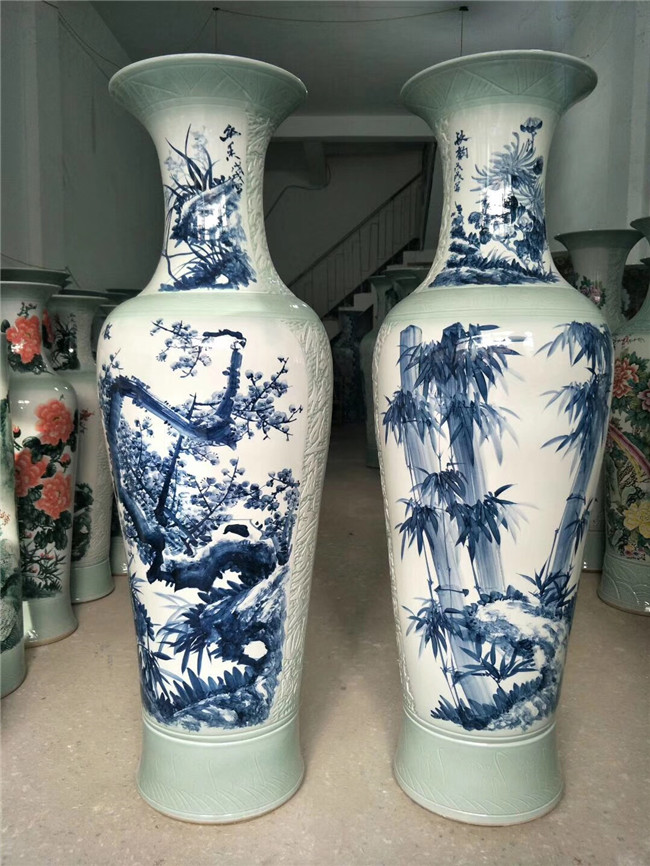 景德镇陶瓷大师手绘梅兰竹菊图花瓶插花中式客厅玄关装饰品摆件厂家