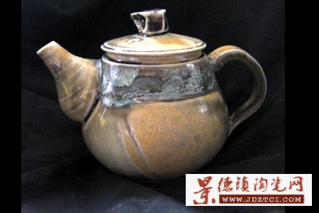 陶艺茶壶