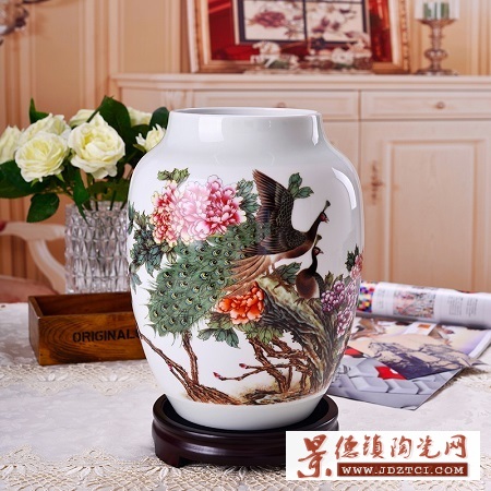瓷博 孔牡图150件花瓶